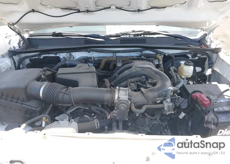 2016 Toyota Tacoma Sr5 V6 from USA, damaged, VIN 3TMAZ5CN5GM004244